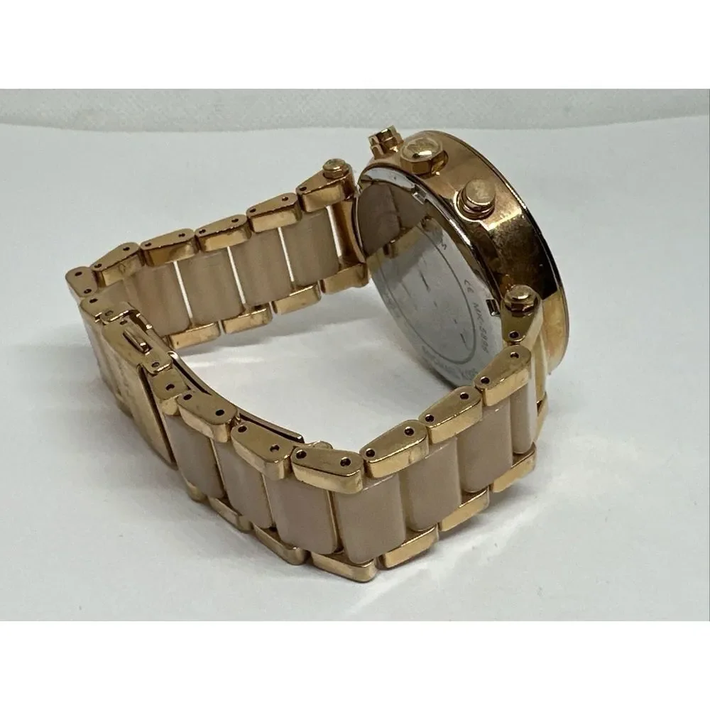Michael Kors Parker MK5896 Women Rose Gold Analog Dial Quartz Wrist Watch NUL44